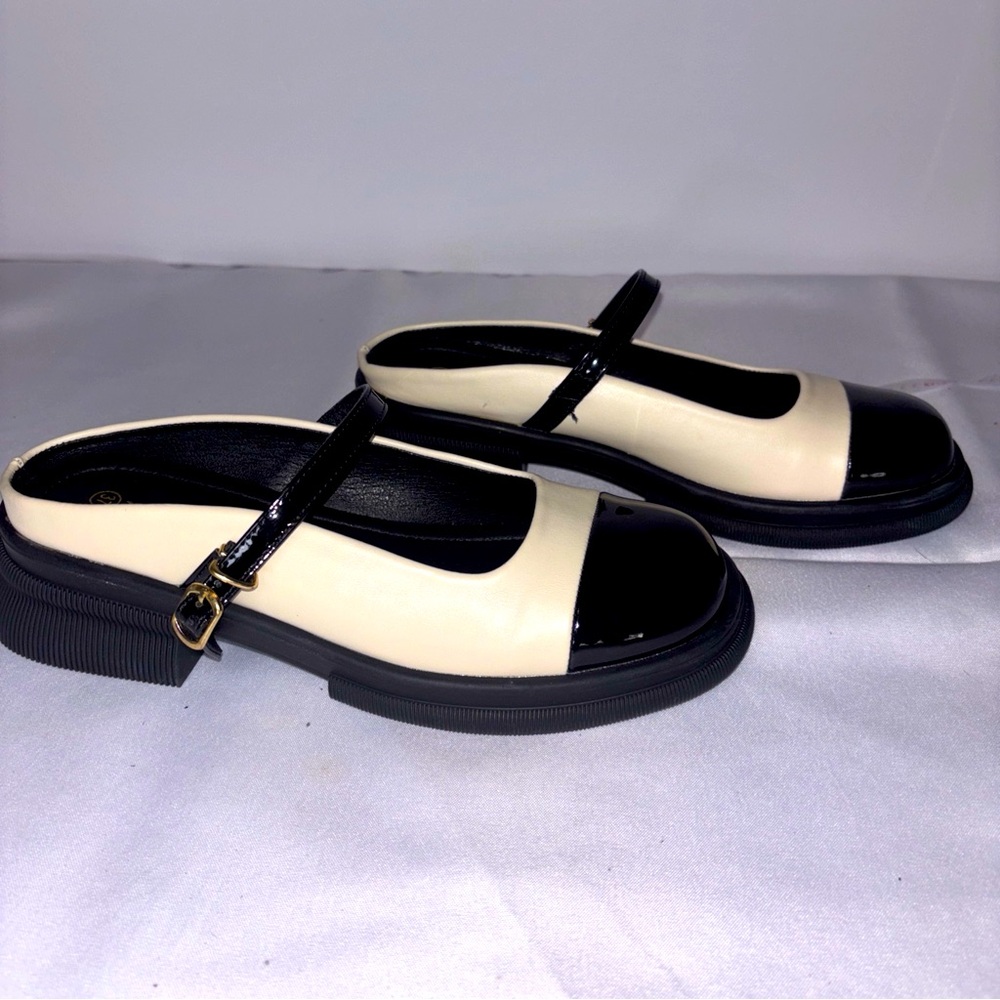 NEW Xin Jing Womens Mary Jane’s  Shoes Beige Black Close Toe Open Back Size 6.5 - Picture 2 of 6